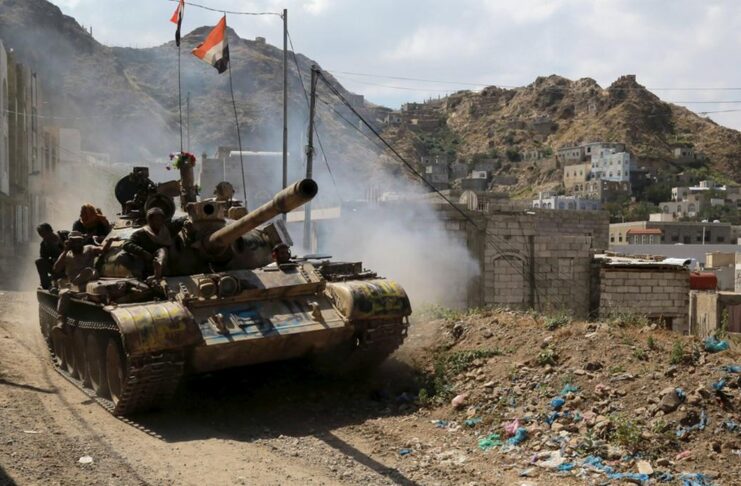 Pasukan Yaman yang Didukung Saudi Serang Houthi di Pantai Barat